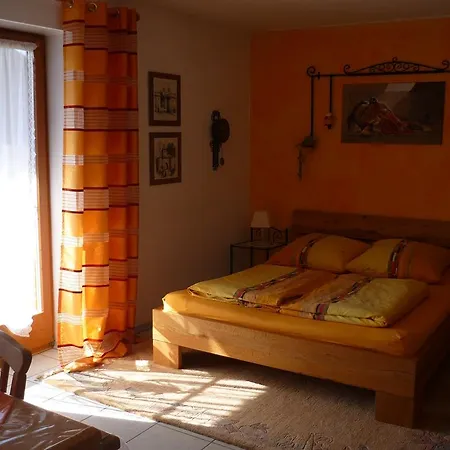 Ferienwohnung Silberberg - Piatka 博登迈斯